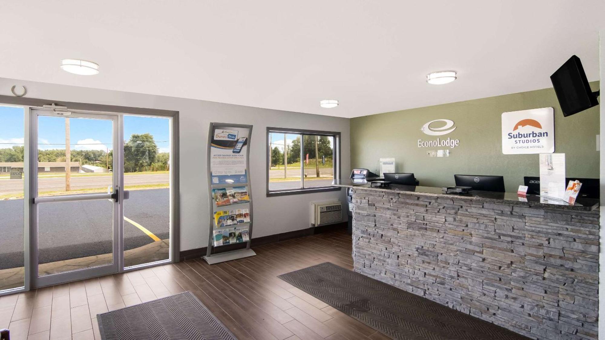 Econo Lodge Portage Luaran gambar